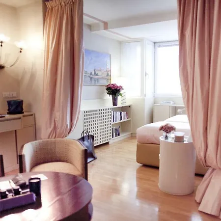 Il Garofano Rosa Apartment Verona